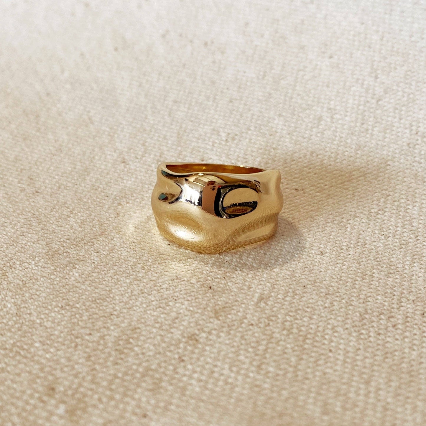 Wavy Band Ring