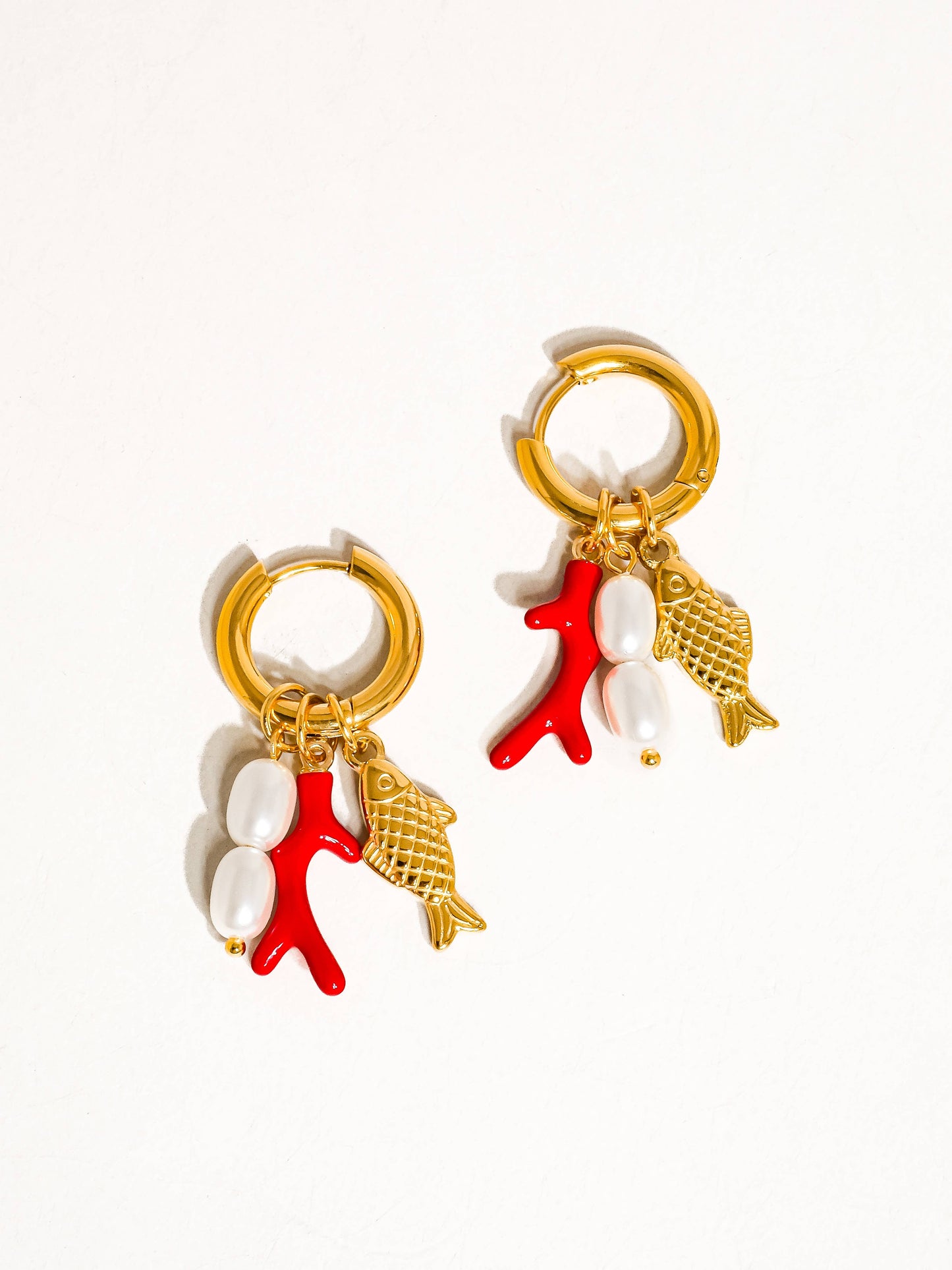 Rocaille Dangle Earring