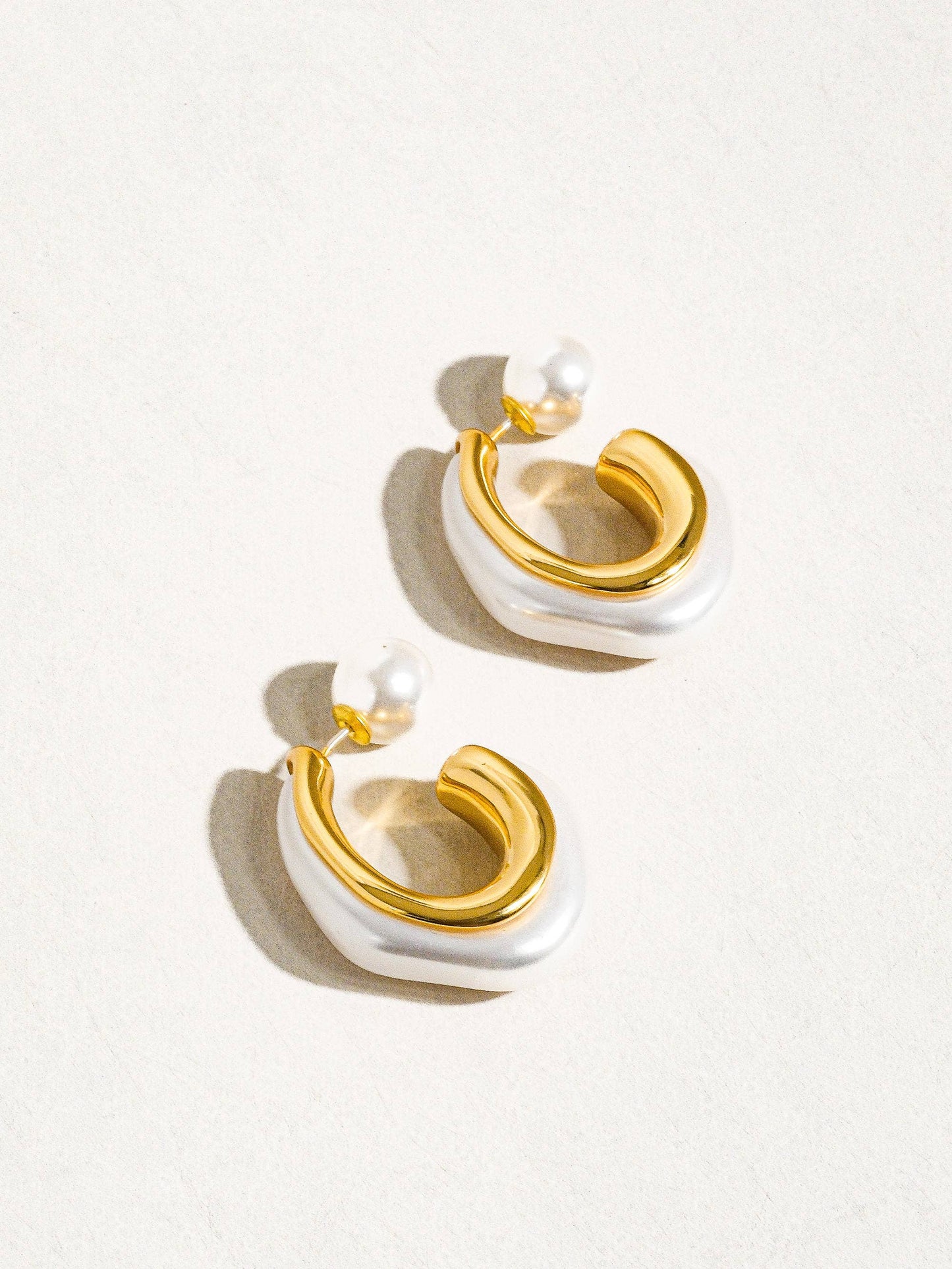 Kinsley Pearl Earring