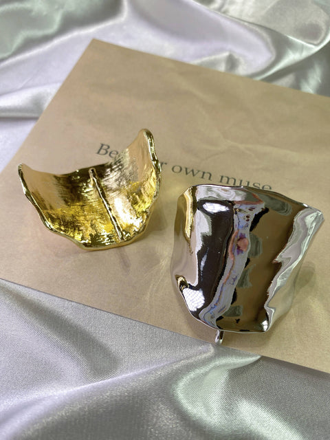 Metallic Layers Hair Hook