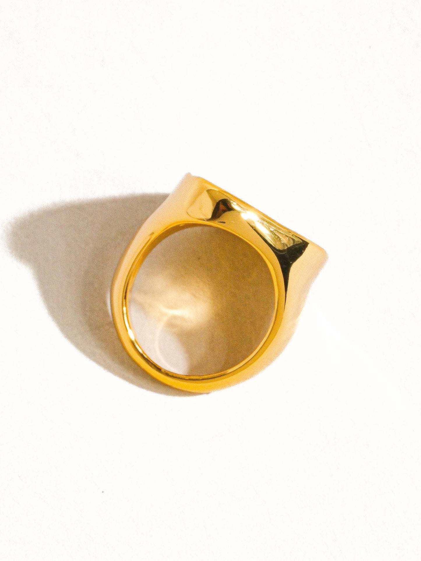 Calypso Shell Ring