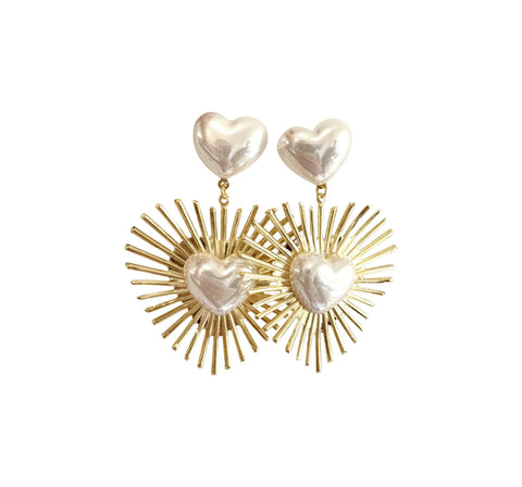 À La Pearl Drop Earrings