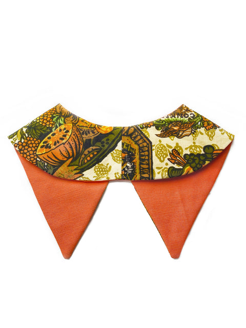 "Grandma's Couch" Detachable Collar