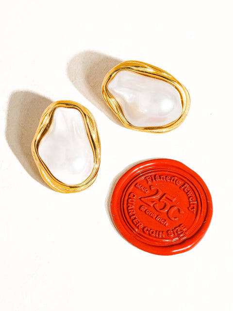 Yasmin Pearl Earring