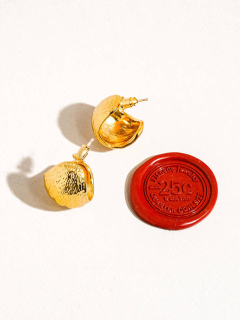 Zélie Huggie Earring