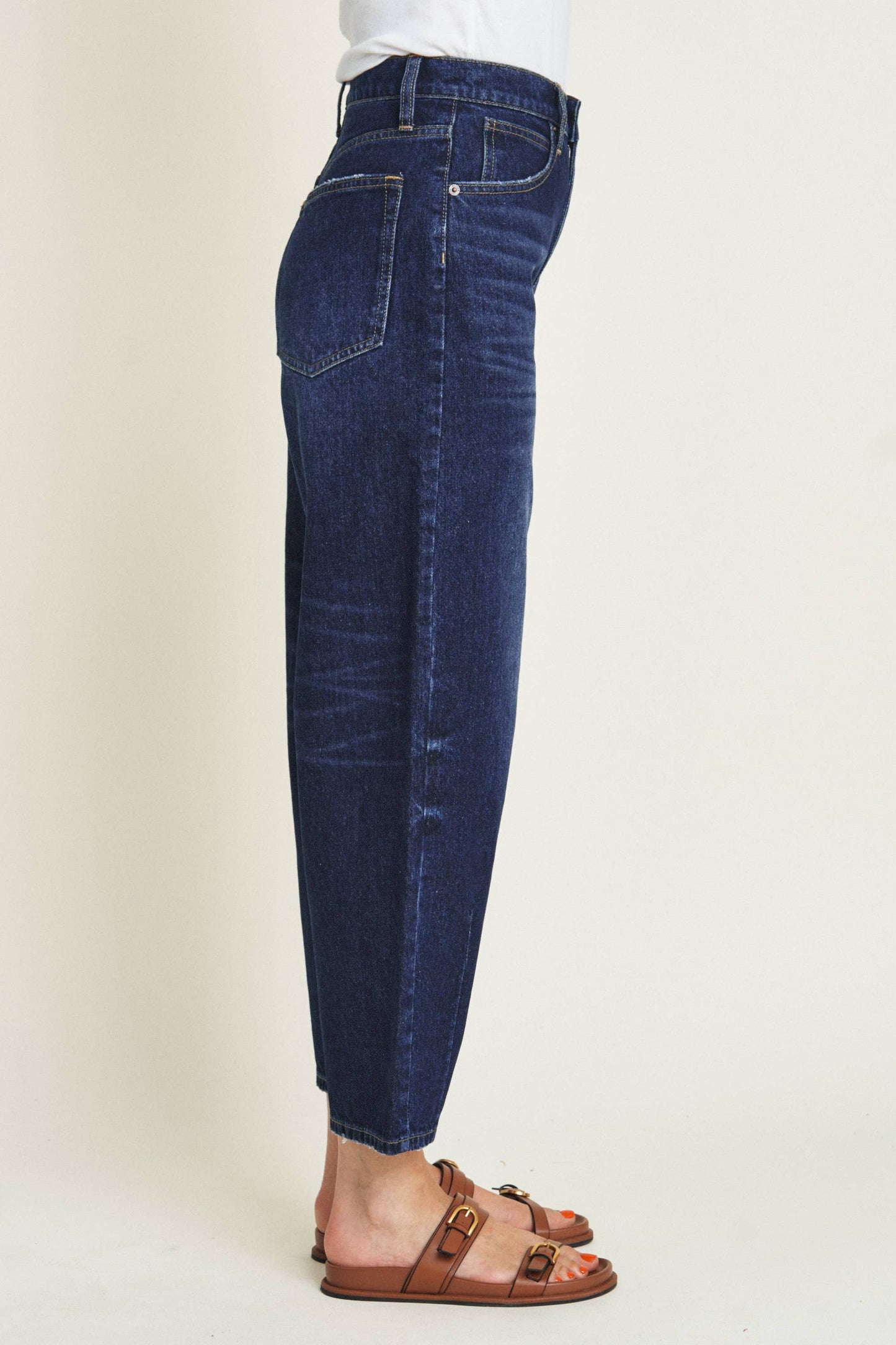 Harlow Darted Barrel Jean