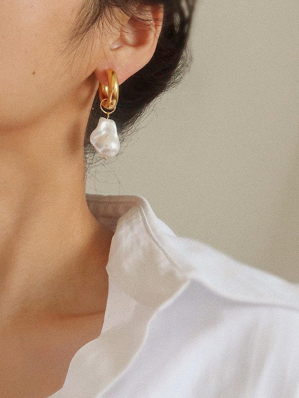 Oceana Statement Earring